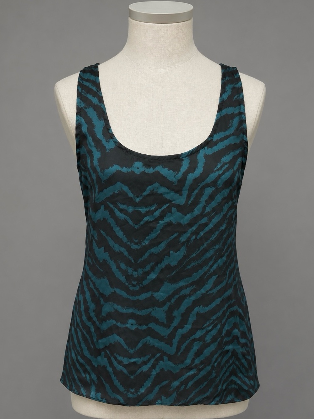 Express Animal Print Green Black Dressy Tank M